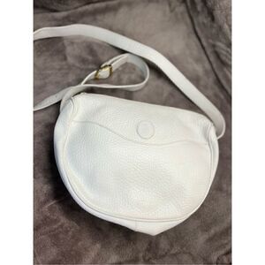Vintage Mark Cross Women’s White Leather Crossbody Zippered Closure Bag Purse